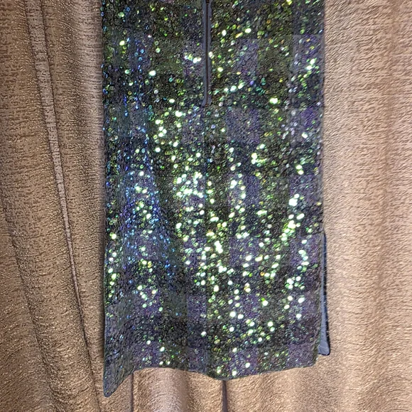 Maeve Shimmering Sequin Pencil Skirt in Blue Plaid - Picture 4 of 8
